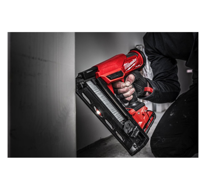 Пистолет гвоздезабивной аккумуляторный бесщёточный MILWAUKEE M18 FN16GA-0X (32-64мм)(каркас, HDкейс)