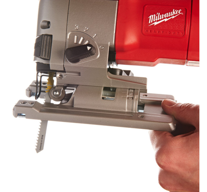 Лобзик MILWAUKEE JSPE 135 TX с грибовидной рукояткой 4933381230