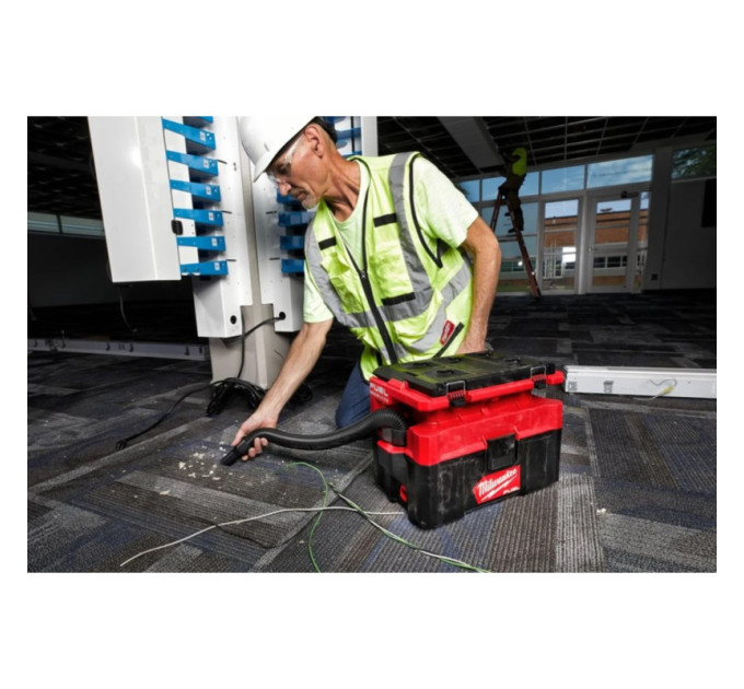 Пылесос аккумуляторный бесщеточный PACKOUT MILWAUKEE M18 FPOVCL-0 (каркас) для воды и сухого мусора