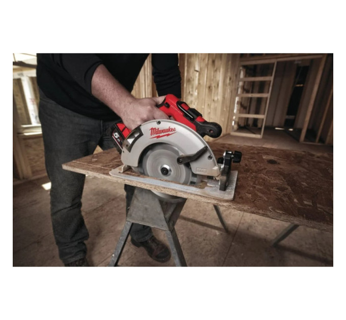 Пила дисковая аккумуляторная бесщеточная MILWAUKEE M18 BLCS66-0X Ø190мм (кейс+HDкейс)