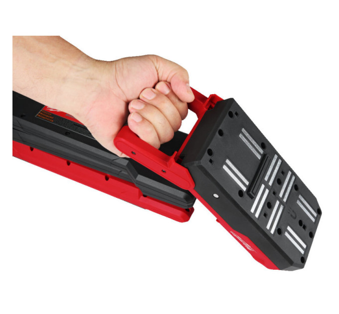 Фонарь светодиодный аккумуляторный MILWAUKEE M18 ABL-0 на магните