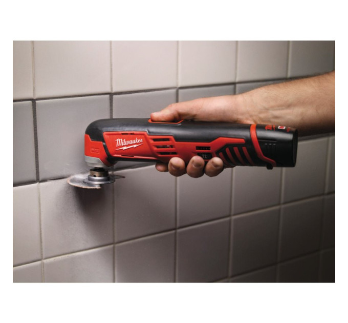 Инструмент многофункциональный аккумуляторный MILWAUKEE M12 MT-0 (каркас)