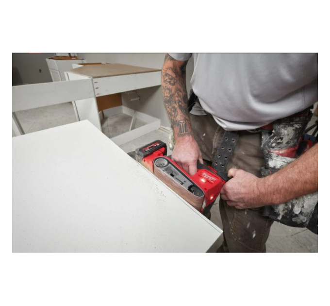 Шліфмашина стрічкова акумуляторна безщіткова MILWAUKEE M18 FBTS75-0 (каркас)