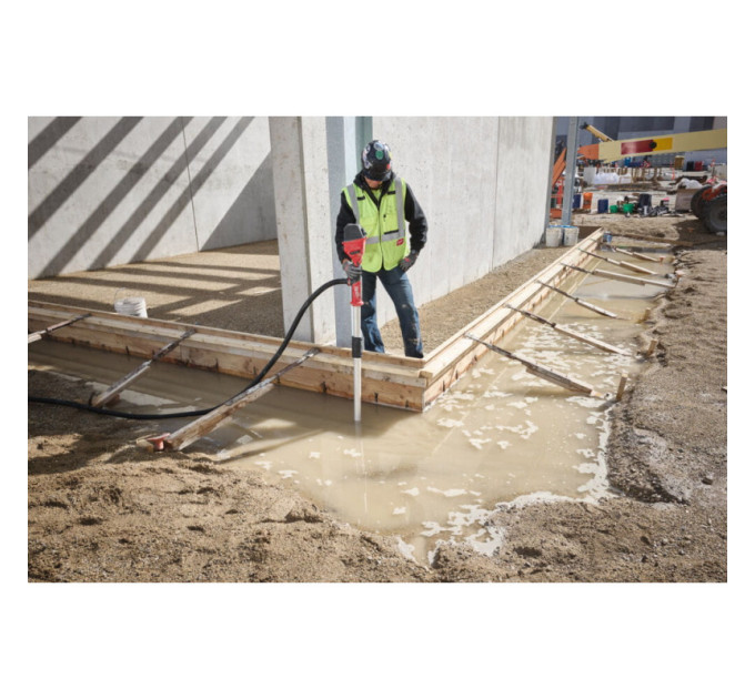 Насос аккумуляторный для перекачки жидкости MILWAUKEE M18 BLSWP-801 (ЗУ+1акк.Х8Ач) FORGE™