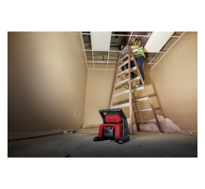 Фонарь светодиодный аккумуляторный MILWAUKEE M18 HOAL-0