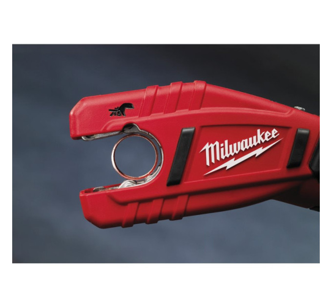 Труборез аккумуляторный по медным трубам MILWAUKEE C12 PC-0 (каркас)