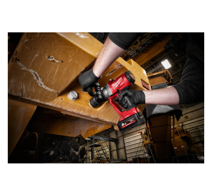 Гайковерт аккумуляторный бесщеточный MILWAUKEE 1'' (2400Нм) M18 ONEFHIWF1-0X, с кольцом (каркас)