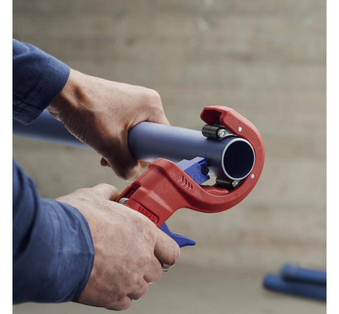 Труборез KNIPEX DP 50 для канализационних ПВХ труб 32/40/ 50мм, 90 23 01 BK