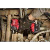 Гайковерт аккумуляторный бесщеточный MILWAUKEE 1/2'' (339Нм) M18 FIW2F12-502X, с кольцом (ЗУ+2Х5Ач)