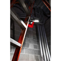 Фонарь светодиодный аккумуляторный MILWAUKEE M18 PAL-0 с шарнирным световым блоком