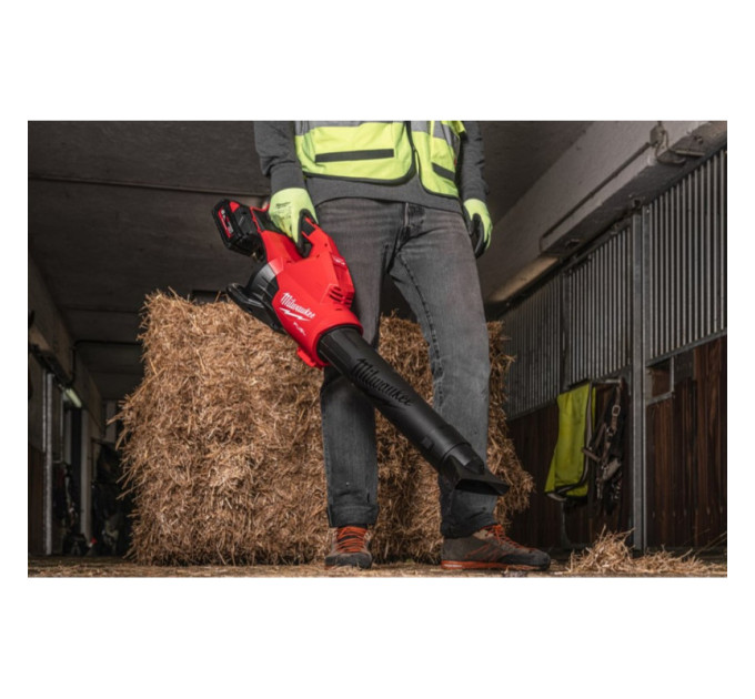 Воздуходувка аккумуляторная бесщёточная MILWAUKEE M18 F2BL-802 (2 Х18В)(ЗУ+2акк.Х8Ач) , (замена на 4