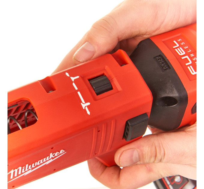 Шуруповерт для гіпсокартону MILWAUKEE M18 FSGC-202X (13Нм) (ЗУ+2акк.Х2Ач+HDкейс)