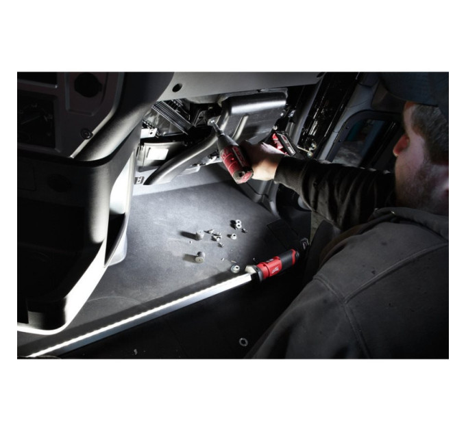 Фонарь светодиодный подкапотный аккумуляторный MILWAUKEE M12 UHL-0 (каркас)