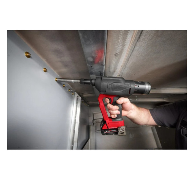 Заклепочник аккумуляторный для вытяжных заклепок MILWAUKEE M18 ONEFLT-0X, (Ø4,8-6,4мм) (каркас)