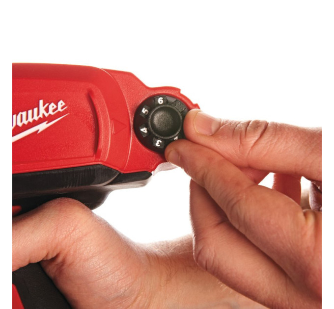 Пистолет для герметика аккумуляторный MILWAUKEE M12 PCG/310C-0 (310мл) (каркас)