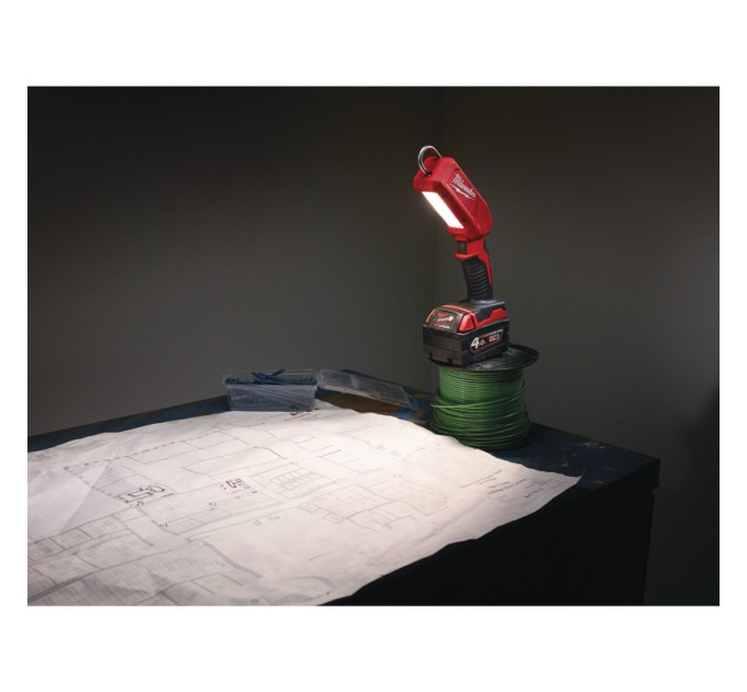 Фонарь светодиодный аккумуляторный MILWAUKEE M18 IL-0