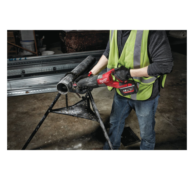 Пила сабельная аккумуляторная бесщёточная MILWAUKEE M18 FSX-121C (ЗУ+1акк.Х12Ач+кейс), (замена на 49