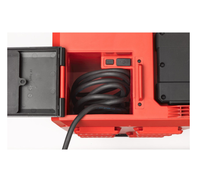 Зарядное устройство/фонарь MILWAUKEE PACKOUT M18 POALC-0