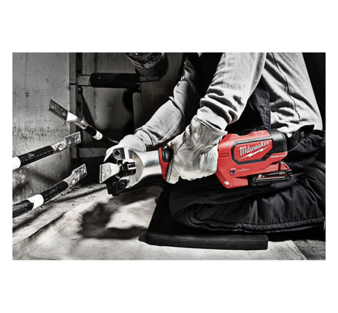 Обжимник гідравлічний акумуляторний безматричний для кабелів MILWAUKEE M18 HDCT-202C (ЗУ+2Х2Ач)