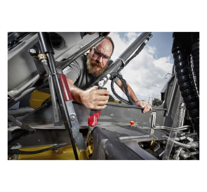Трещітка акумуляторна безщіткова подовжена MILWAUKEE 1/4" (47 Нм) M12 FHIR14LR-0 (каркас)
