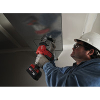 Пила сабельная аккумуляторная MILWAUKEE M18 C18 HZ-402B (ЗУ+2акк.Х4Ач+сумка)