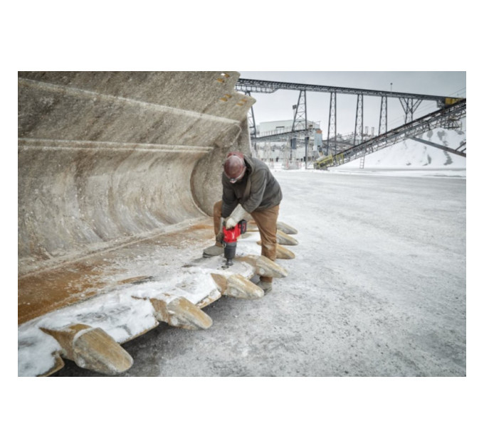 Гайковерт акумуляторний безщітковий MILWAUKEE 1'' (2711Нм) M18 ONEFHIWF1DS-121C, з кільцем (ЗУ+1ак.)