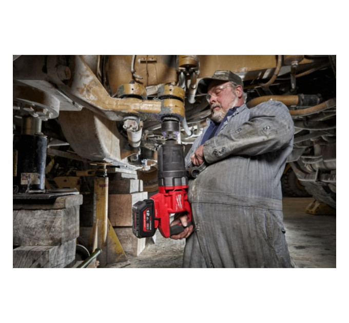 Гайковерт аккумуляторный бесщеточный MILWAUKEE 1'' (2711Нм) M18 ONEFHIWF1DS-0C, с кольцом (каркас)