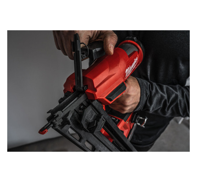 Пистолет гвоздезабивной аккумуляторный бесщёточный MILWAUKEE M18 FN16GA-0, (32-64мм) (каркас)