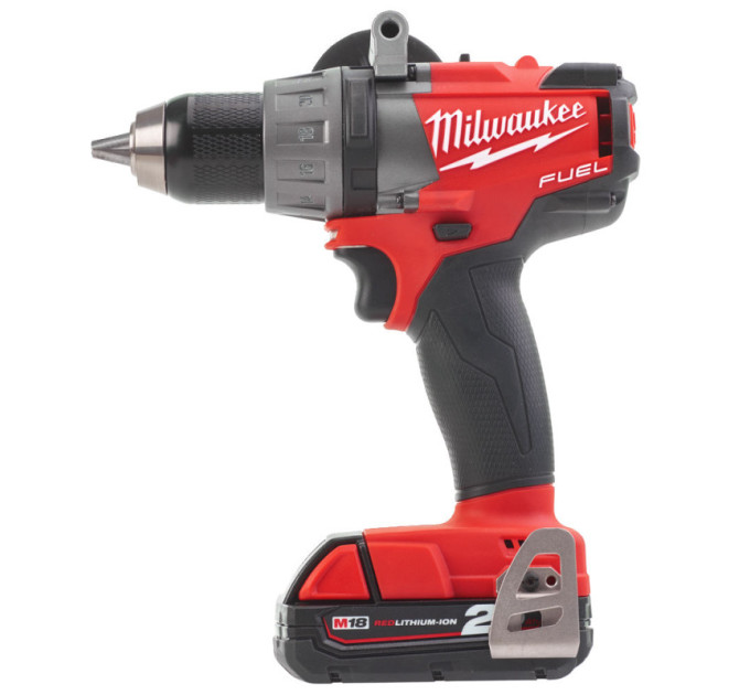 Дрель-шуруповерт аккумуляторная MILWAUKEE M18 FDD-202X, 135Нм (ЗУ, 2Х2Ач, HDкейс)