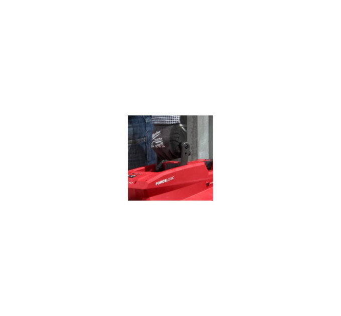 Насос вспомогательный аккумуляторный гидравлический MILWAUKEE M18 HUP700-121 (ЗУ+1Х12Ач), (замена на
