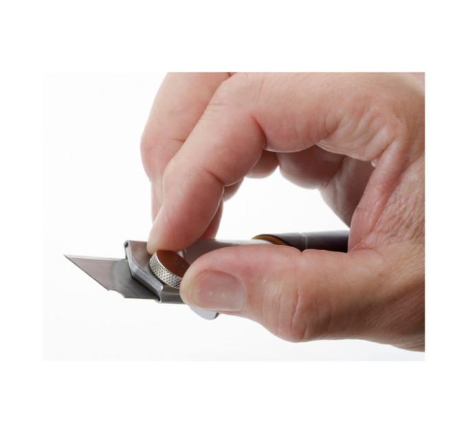 Нож Irwin Pro-Touch Snap-Off сверхпрочный 18 мм