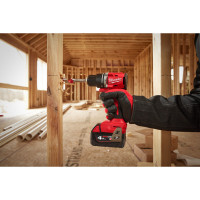 Дриль-шуруповерт акумуляторна безщіткова ударна MILWAUKEE M18 BLPDRC-422С (60Нм) (ЗУ+2ак.+кейс)