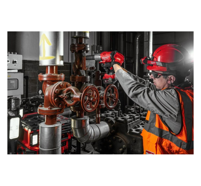 Гайковерт аккумуляторный бесщёточный MILWAUKEE 3/4" (2034Нм) M18 ONEFHIWF34-0X, с кольцом (каркас)