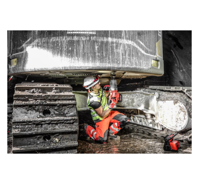 Гайковерт аккумуляторный бесщеточный MILWAUKEE 1'' (2711Нм) M18 ONEFHIWF1DS-0C, с кольцом (каркас)