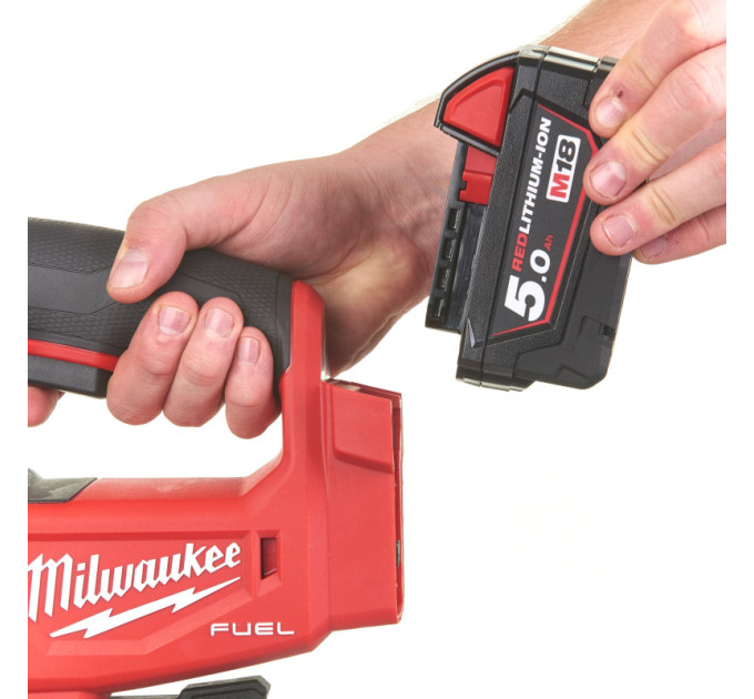 Пила лобзикова акумуляторна безщіткова MILWAUKEE M18 FJS-502X (ЗУ+2акк.Х5Ач+HDкейс)