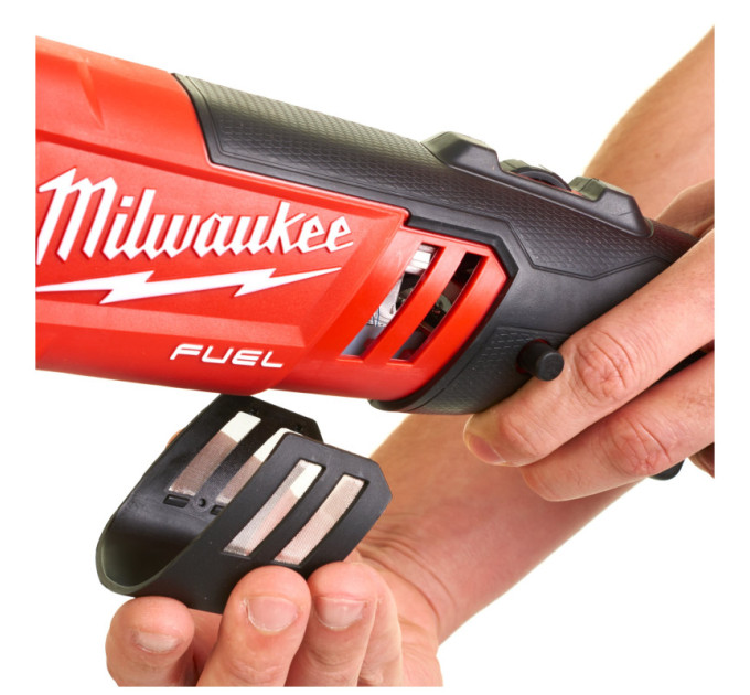 Машина полировальная угловая аккумуляторная бесщёточная MILWAUKEE Ø180мм M18 FAP180-502X