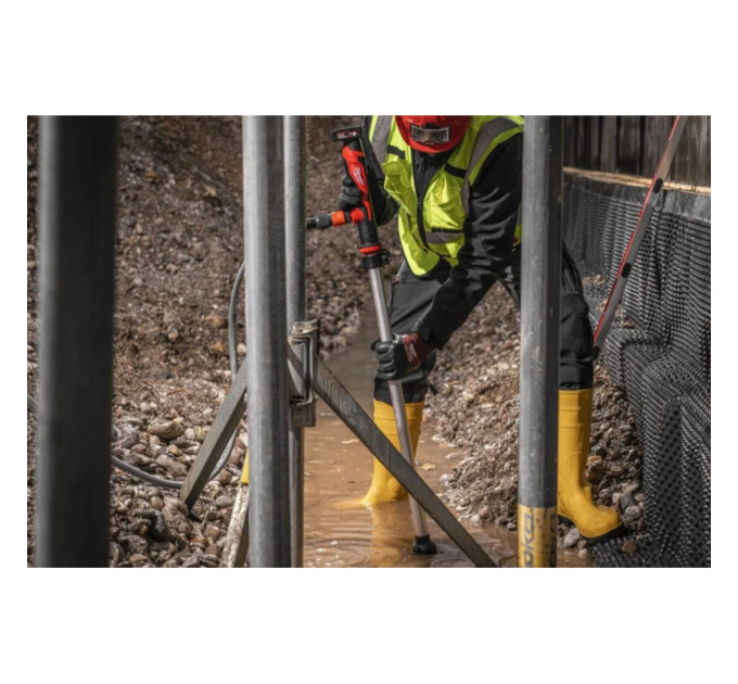 Насос аккумуляторный для перекачки жидкости MILWAUKEE M12 BSWP-601 (ЗУ+1акк.Х6Ач)