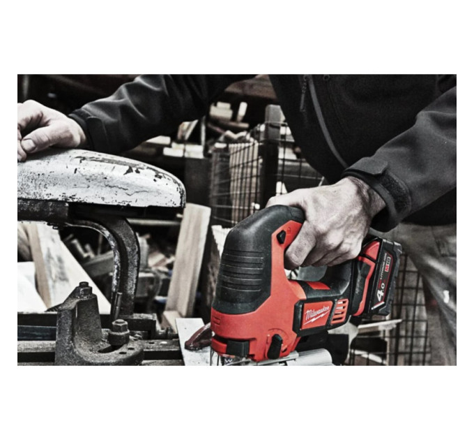 Пила лобзиковая аккумуляторная MILWAUKEE M18 BJS-0 (каркас)