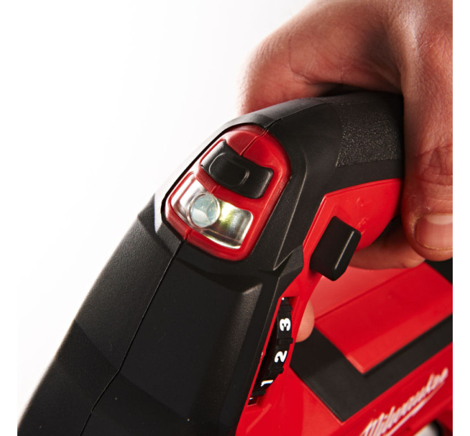 Шприц для смазки MILWAUKEE M18 GG-201C (ЗУ+1акк.Х2Ач+кейс)