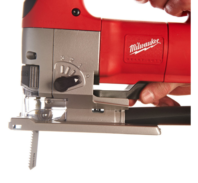 Лобзик MILWAUKEE JSPE 135 TX с грибовидной рукояткой 4933381230