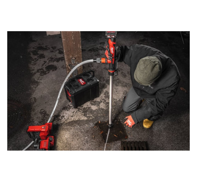 Насос аккумуляторный для перекачки жидкости MILWAUKEE M12 BSWP-601 (ЗУ+1акк.Х6Ач)