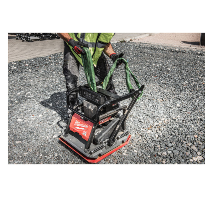 Виброплита аккумуляторная MILWAUKEE MXF PC50-122