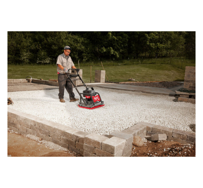 Виброплита аккумуляторная MILWAUKEE MXF PC50-122