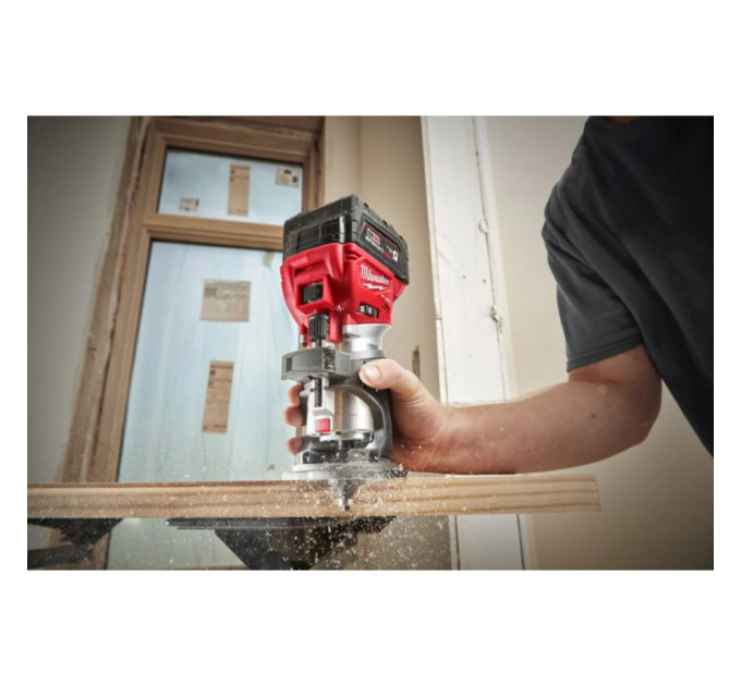 Фрезер аккумуляторный кромочный MILWAUKEE M18 FTR8-0X (каркас+HDкейс)