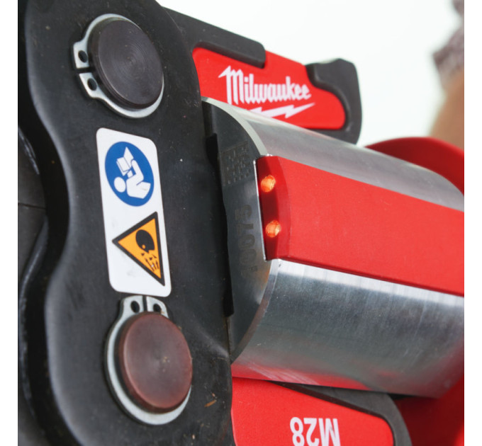 Обтискач гідравлічний акумуляторний для труб MILWAUKEE M18 BLHPT-202C (ЗУ+2Х2Ач+кейс)