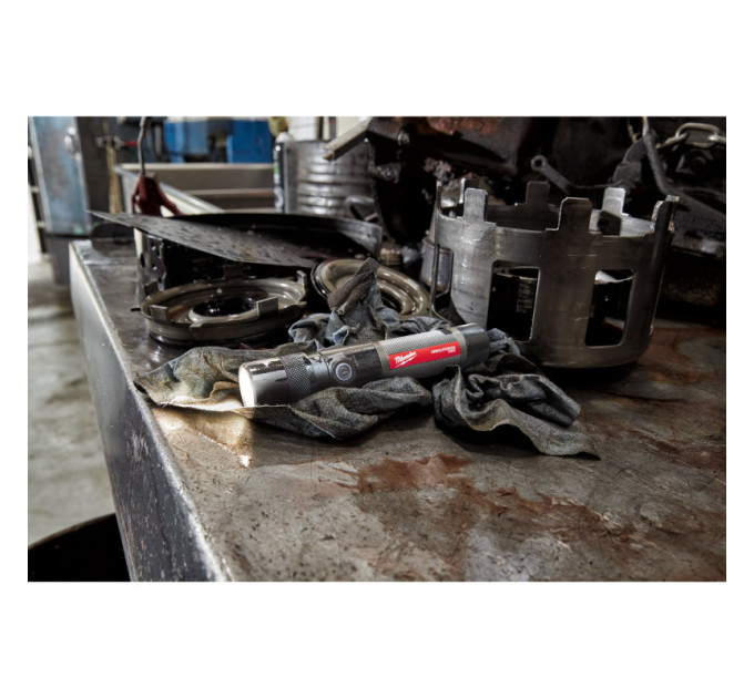 Фонарь светодиодный аккумуляторный компактный MILWAUKEE L4 TMLED-301 (зарядка через USB) 1100 люм.