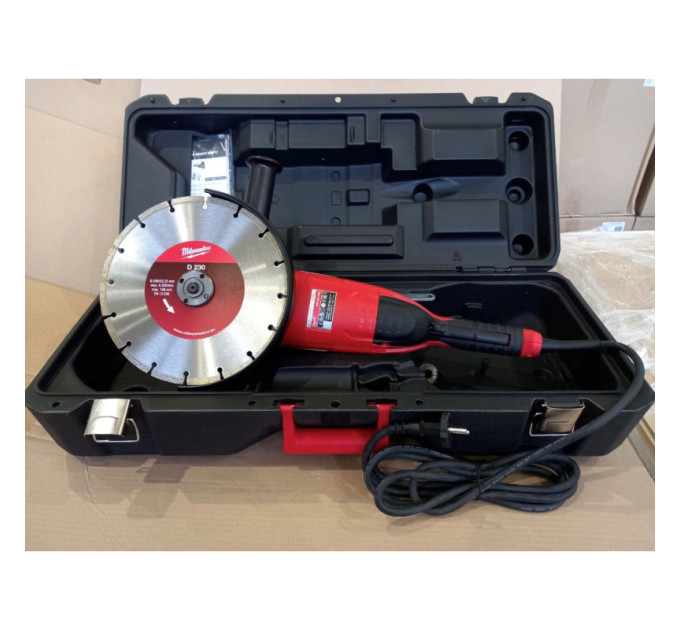Углошлифовальная машина MILWAUKEE 230 мм AG22-230DMS-DSET с алмазным диском