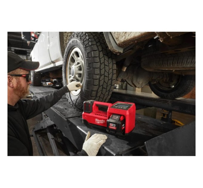 Насос воздушный аккумуляторный бесщеточный MILWAUKEE M18 BI-0 (каркас)