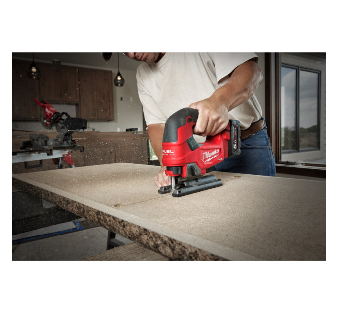 Пила лобзикова акумуляторна безщіткова MILWAUKEE M18 FJS-502X (ЗУ+2акк.Х5Ач+HDкейс)