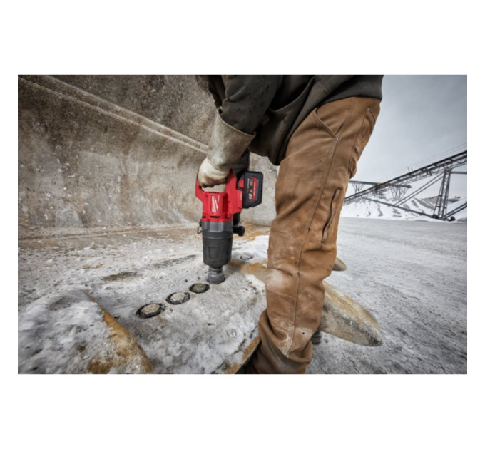 Гайковерт аккумуляторный бесщеточный MILWAUKEE 1'' (2711Нм) M18 ONEFHIWF1D-0C, с кольцом (каркас)